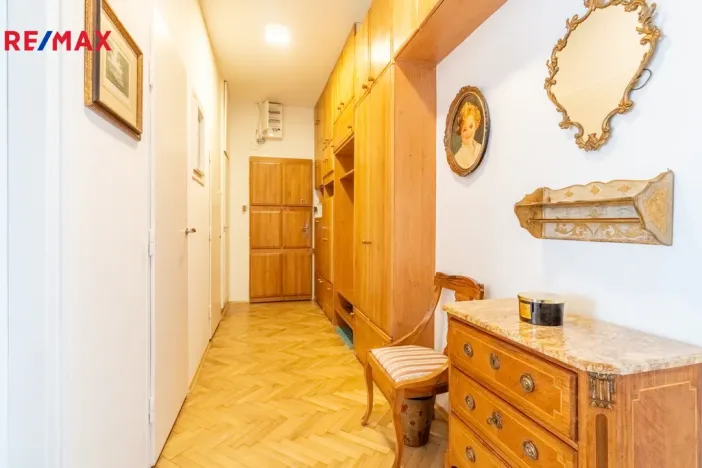 Pronájem bytu 4+1, Praha - Nové Město, Žitná, 120 m2