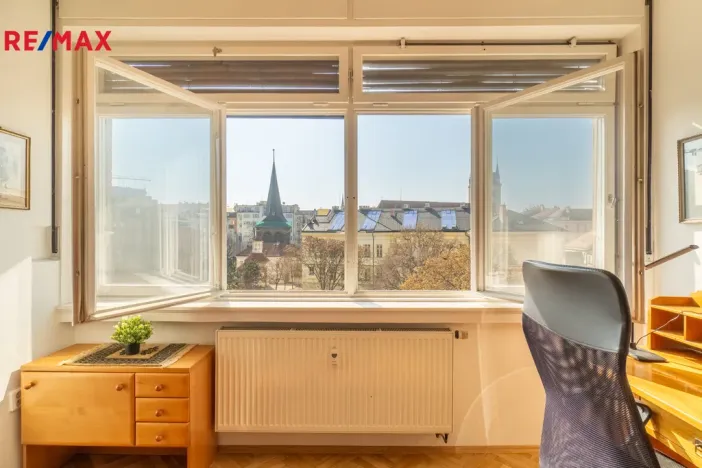 Pronájem bytu 4+1, Praha - Nové Město, Žitná, 120 m2