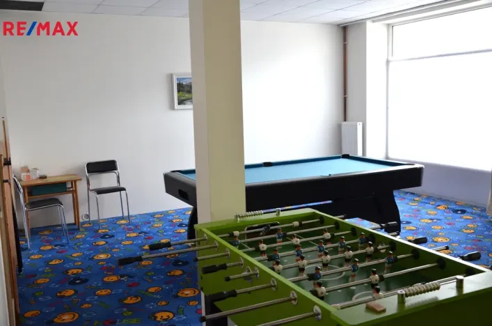 Pronájem obchodního prostoru, Rokytnice nad Jizerou - Dolní Rokytnice, 78 m2