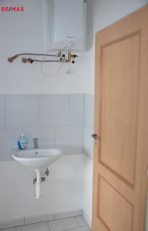 Pronájem obchodního prostoru, Rokytnice nad Jizerou - Dolní Rokytnice, 78 m2