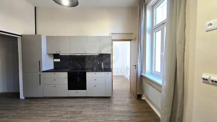 Pronájem bytu 2+kk, Teplice, Duchcovská, 52 m2