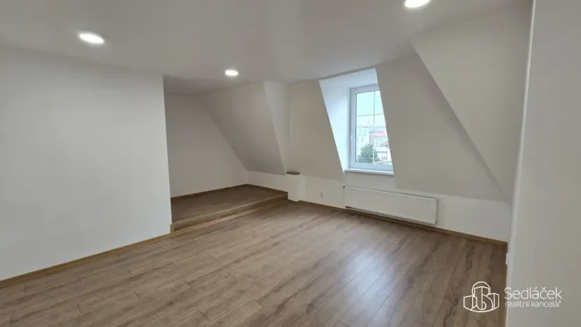 Pronájem bytu 1+1, Sokolov, Josefa Kajetána Tyla, 50 m2