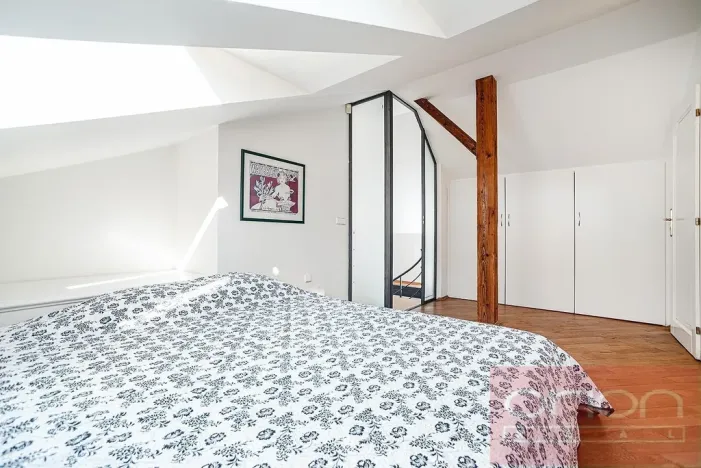 Pronájem bytu 3+1, Praha - Nové Město, Odborů, 108 m2