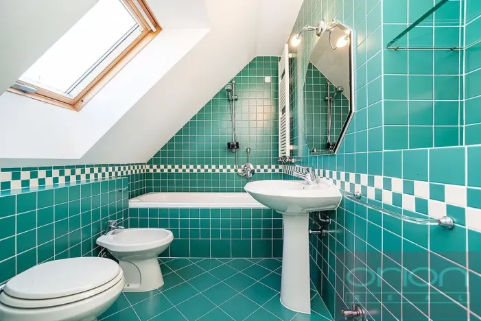 Pronájem bytu 3+1, Praha - Nové Město, Odborů, 108 m2