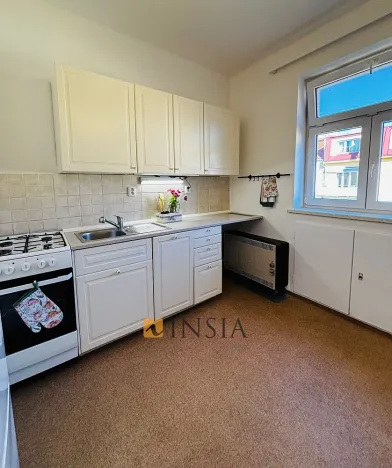 Pronájem bytu 1+1, Praha - Holešovice, Stupkova, 42 m2