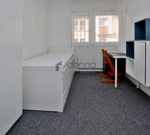 Pronájem bytu 4+kk, Praha, Ke Stírce, 99 m2