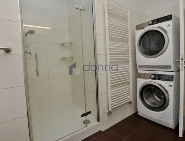 Pronájem bytu 4+kk, Praha, Ke Stírce, 99 m2