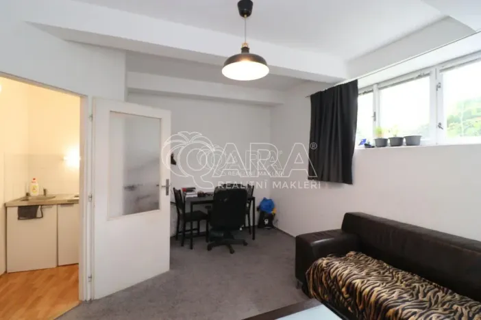 Pronájem bytu 2+1, Praha, 45 m2