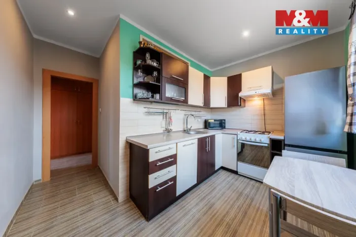 Prodej bytu 3+1, Habartov, Karla Čapka, 56 m2