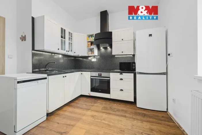 Prodej bytu 2+1, Bakov nad Jizerou - Malá Bělá, 66 m2