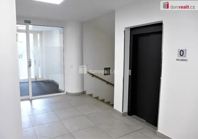 Pronájem bytu 2+kk, Praha - Veleslavín, Na okraji, 76 m2