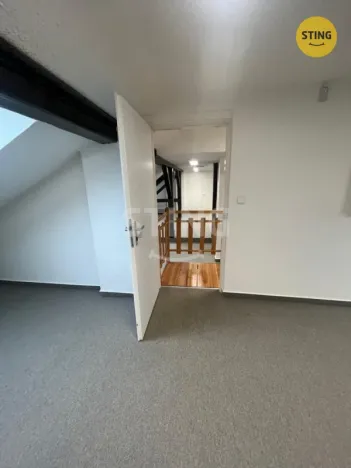Pronájem kanceláře, Ostrava, Nemocniční, 120 m2