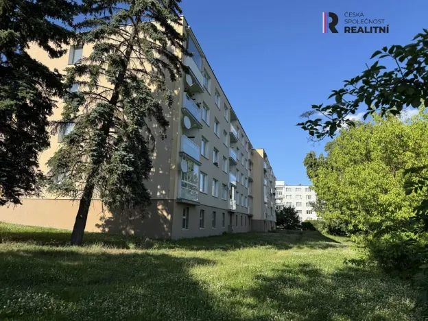 Pronájem bytu 1+1, Karlovy Vary - Bohatice, Kpt. Nálepky, 35 m2