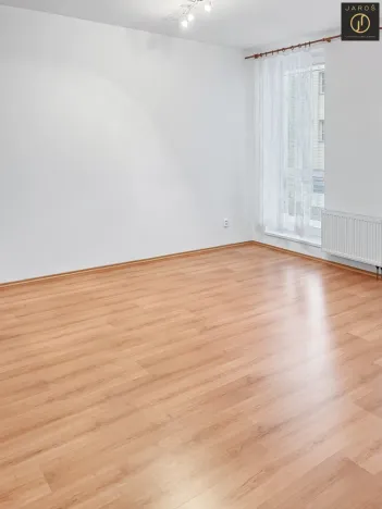 Pronájem bytu 2+kk, Praha - Kyje, Lipnická, 60 m2