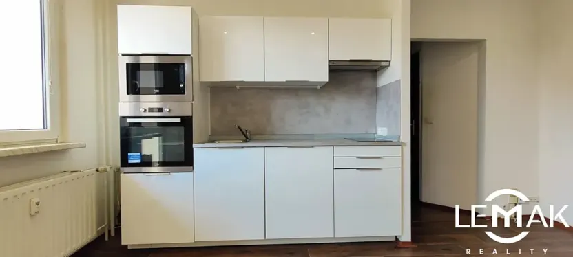 Pronájem bytu 1+kk, Olomouc, Schweitzerova, 25 m2