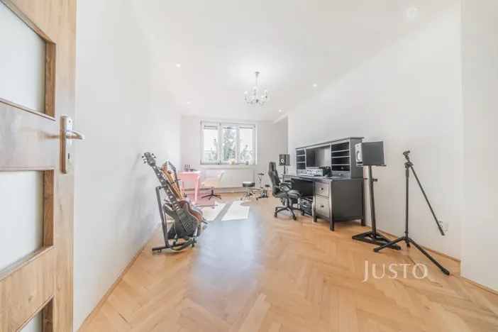 Prodej bytu 3+1, Praha - Žižkov, Biskupcova, 88 m2