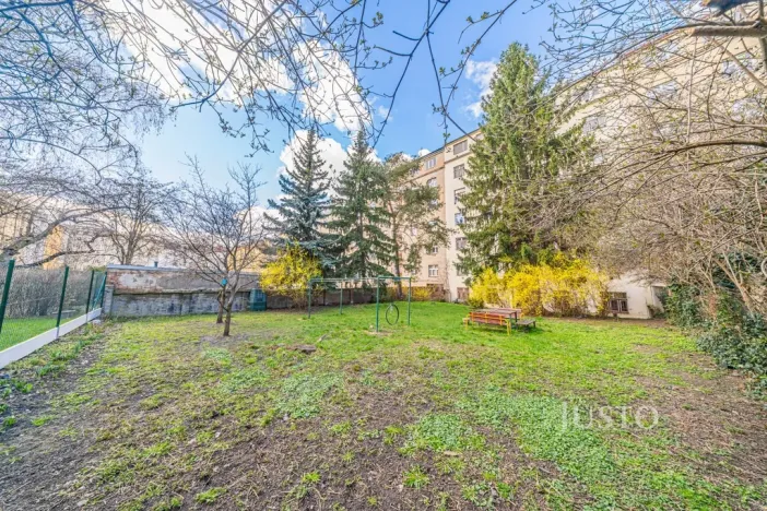 Prodej bytu 3+1, Praha - Žižkov, Biskupcova, 88 m2