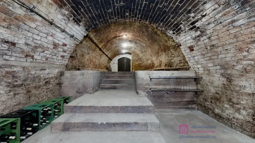 Prodej vinného sklepa, Velké Bílovice, U Školky, 125 m2