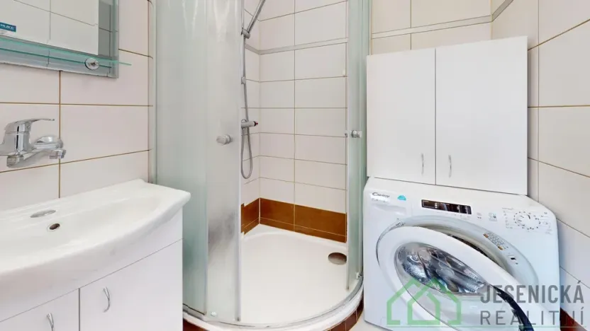 Prodej bytu 3+1, Žulová, Na Rybníčku, 68 m2