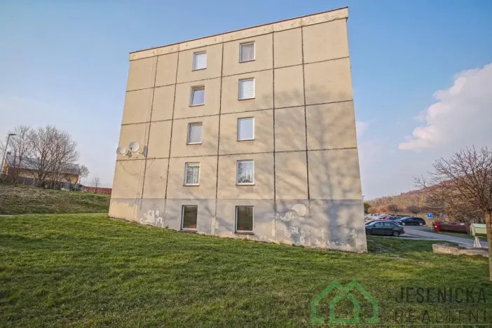 Prodej bytu 3+1, Žulová, Na Rybníčku, 68 m2