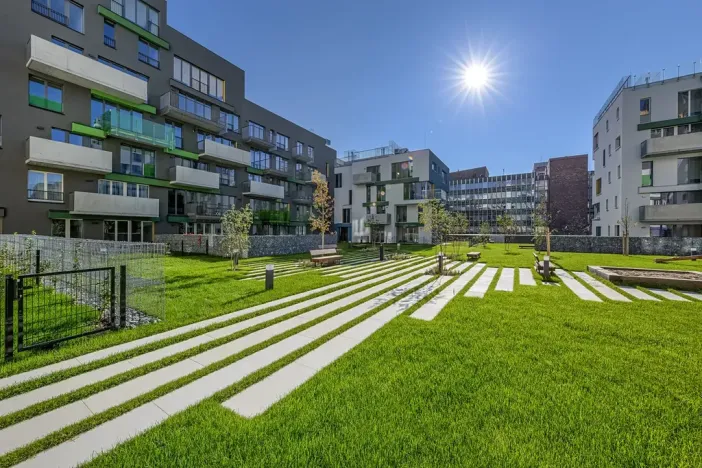 Pronájem bytu 2+kk, Praha - Vršovice, Archangelská, 61 m2