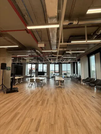 Pronájem kanceláře, Praha - Vinohrady, Italská, 457 m2