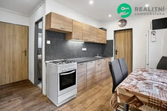 Prodej rodinného domu, Nejdek, Nerudova, 200 m2