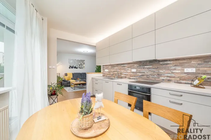 Pronájem bytu 3+kk, Olomouc - Nové Sady, Handkeho, 88 m2