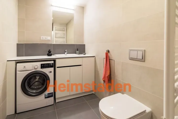 Pronájem bytu 2+kk, Praha - Holešovice, Vrbenského, 55 m2