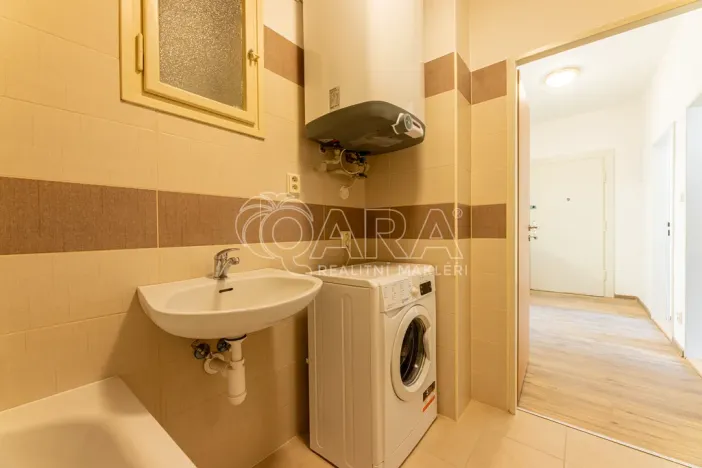 Pronájem bytu 2+kk, Praha - Vršovice, Ukrajinská, 52 m2