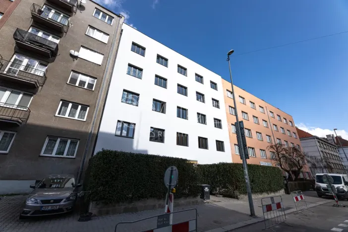 Pronájem bytu 2+kk, Praha - Vršovice, Ukrajinská, 52 m2