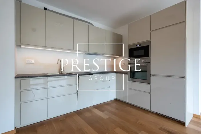 Pronájem bytu 2+kk, Praha - Smíchov, Kobrova, 81 m2