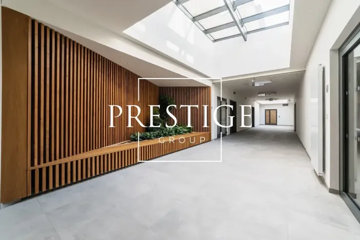 Pronájem bytu 2+kk, Praha - Smíchov, Kobrova, 81 m2