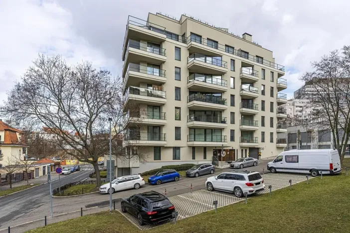 Pronájem bytu 1+kk, Praha - Nusle, Pod Děkankou, 38 m2