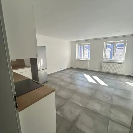 Pronájem bytu 1+kk, Kolín, Sokolská, 38 m2