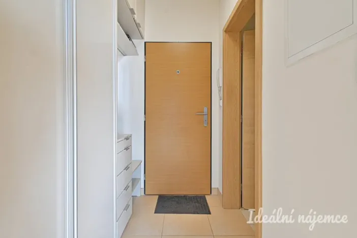 Pronájem bytu 1+kk, Brno, Horníkova, 32 m2