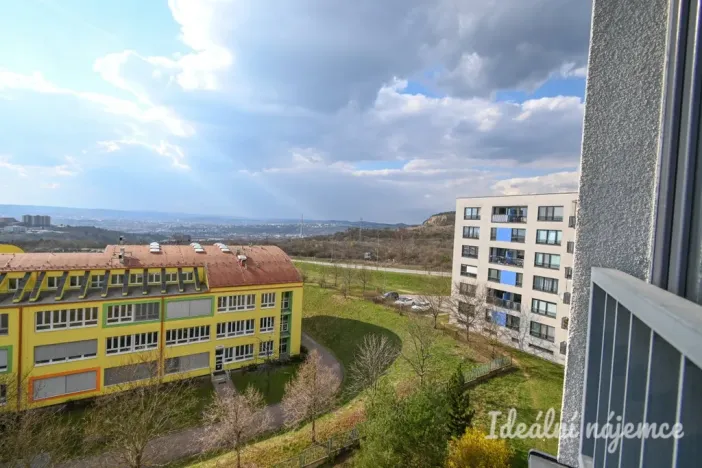 Pronájem bytu 1+kk, Brno, Horníkova, 32 m2