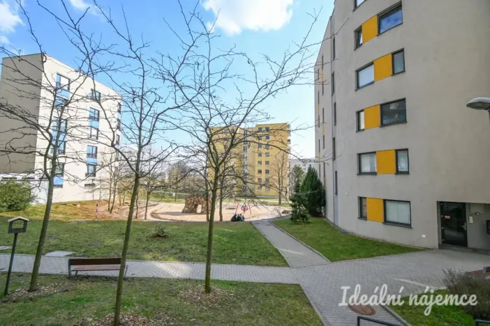 Pronájem bytu 1+kk, Brno, Horníkova, 32 m2