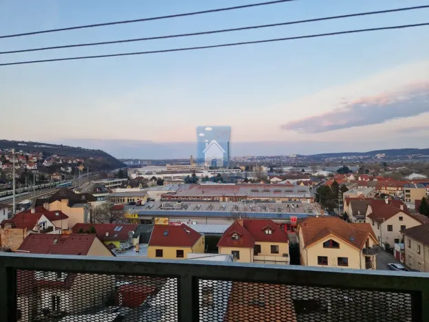 Pronájem bytu 1+kk, Praha, Vrážská, 25 m2