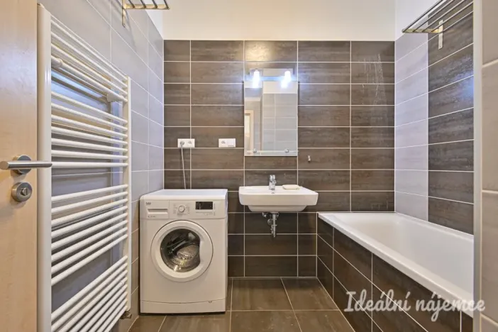 Pronájem bytu 2+kk, Brno, Listnatá, 47 m2