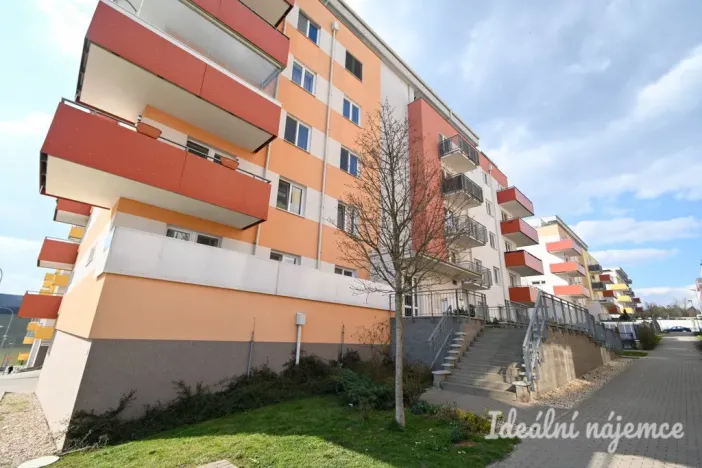 Pronájem bytu 2+kk, Brno, Listnatá, 47 m2