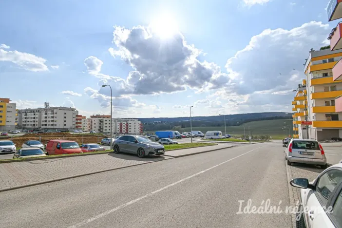 Pronájem bytu 2+kk, Brno, Listnatá, 47 m2