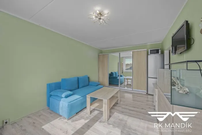 Prodej bytu 1+kk, Praha - Modřany, Nikoly Vapcarova, 32 m2