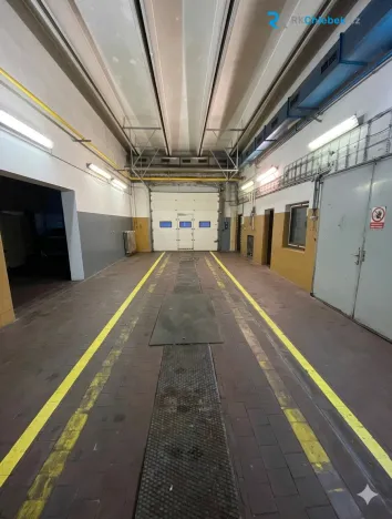 Pronájem skladu, Frýdek-Místek, Národních mučedníků, 140 m2