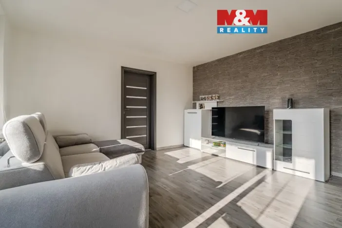 Prodej bytu 3+1, Orlová - Lutyně, F. S. Tůmy, 67 m2