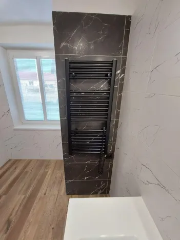 Pronájem bytu 2+1, Klášterec nad Ohří - Miřetice u Klášterce nad Ohří, Švermova, 66 m2