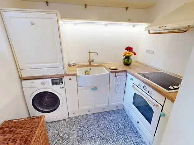 Prodej bytu 2+kk, Praha - Vršovice, Černomořská, 57 m2