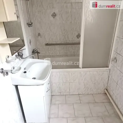 Prodej bytu 2+1, Děčín - Děčín IV-Podmokly, Teplická, 96 m2