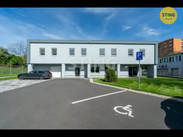 Pronájem komerčního pozemku, Ostrava - Zábřeh, 38 m2