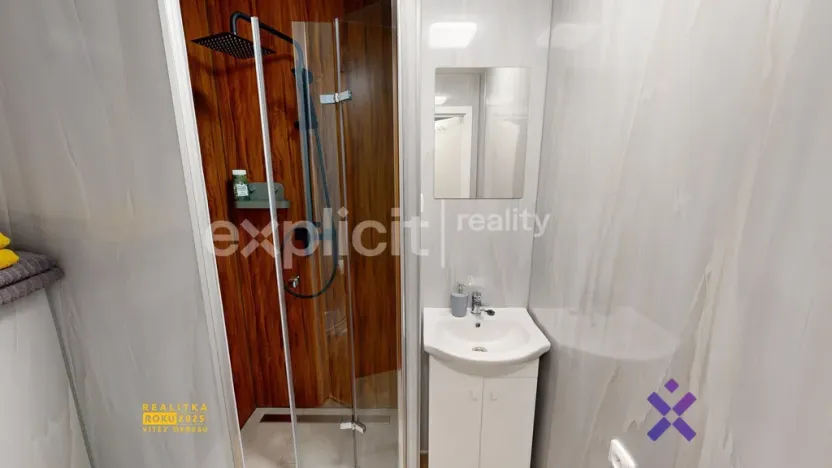 Pronájem bytu 1+kk, Zlín, Devadesátá, 37 m2